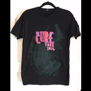 Womens V neck Cure 2016 Concert Tour Tee